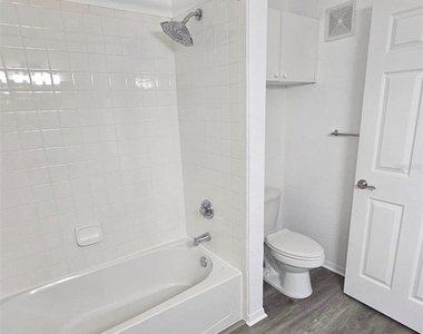 3599 Conroy Road - Photo Thumbnail 15