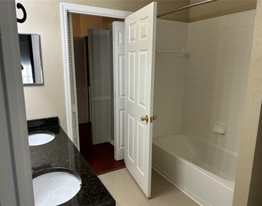 3599 Conroy Road - Photo Thumbnail 8