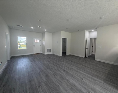 16252 Sw 27th Terrace Road - Photo Thumbnail 11
