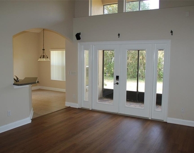 6833 Dolce Street - Photo Thumbnail 8