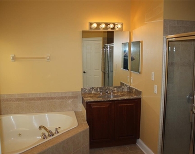 6833 Dolce Street - Photo Thumbnail 22