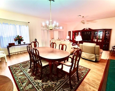 532 Carrera Drive - Photo Thumbnail 6