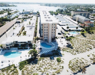 1255 Tarpon Center Drive - Photo Thumbnail 10