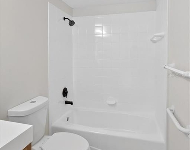 5430 Eagles Point Circle - Photo Thumbnail 24