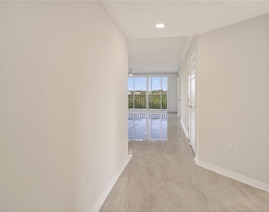 5430 Eagles Point Circle - Photo Thumbnail 5