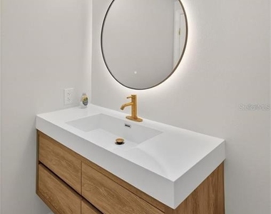 5430 Eagles Point Circle - Photo Thumbnail 23