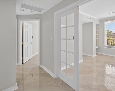 5430 Eagles Point Circle - Photo Thumbnail 21