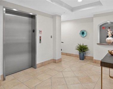 5430 Eagles Point Circle - Photo Thumbnail 31