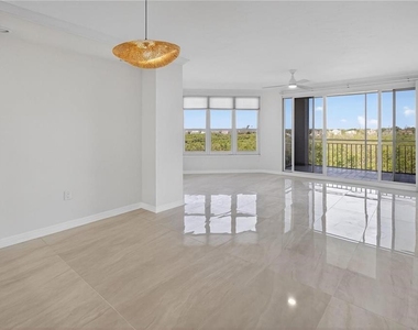 5430 Eagles Point Circle - Photo Thumbnail 14
