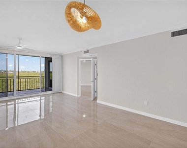 5430 Eagles Point Circle - Photo Thumbnail 13
