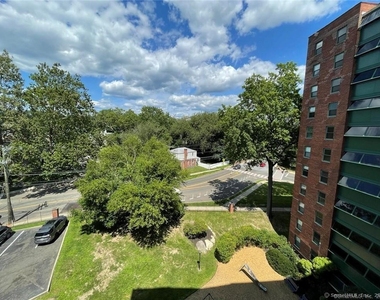 93 Morgan Street - Photo Thumbnail 4
