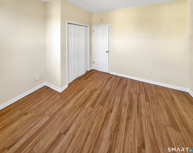 34 Wolcott Street - Photo Thumbnail 9