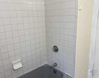 7 Gardners Lane - Photo Thumbnail 13