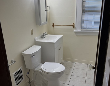 7 Gardners Lane - Photo Thumbnail 12