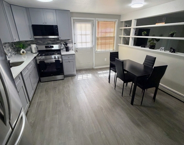 351 Mill Rock Road - Photo Thumbnail 18