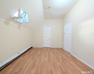 107 Catherine Street - Photo Thumbnail 33