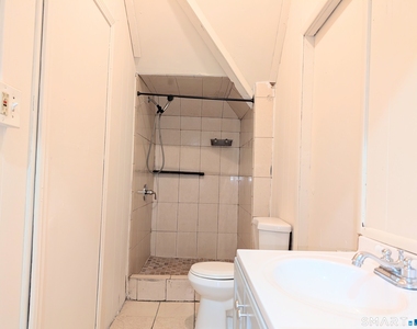 107 Catherine Street - Photo Thumbnail 34