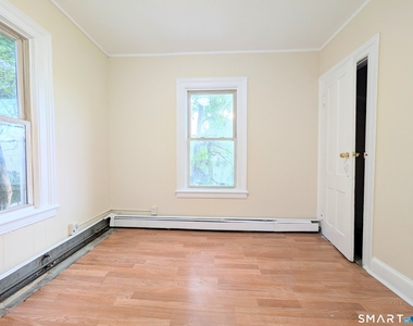 107 Catherine Street - Photo Thumbnail 18