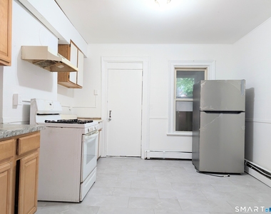107 Catherine Street - Photo Thumbnail 22