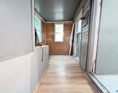 107 Catherine Street - Photo Thumbnail 36