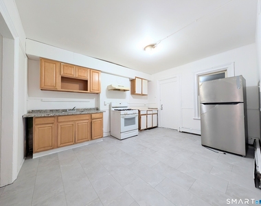 107 Catherine Street - Photo Thumbnail 19