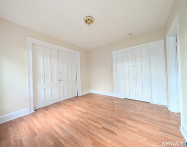 107 Catherine Street - Photo Thumbnail 11