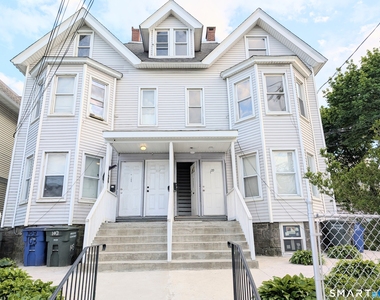 107 Catherine Street - Photo Thumbnail 2