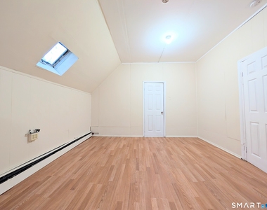 107 Catherine Street - Photo Thumbnail 32