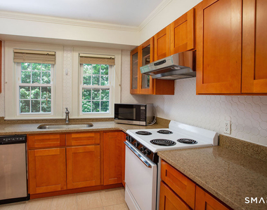 40 Unit B Seminary Street - Photo Thumbnail 3