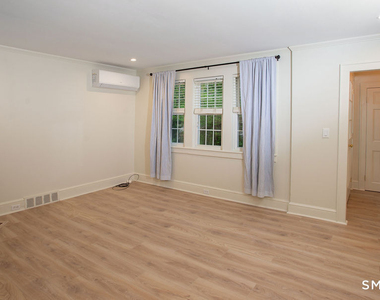 40 Unit B Seminary Street - Photo Thumbnail 8
