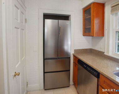 40 Unit B Seminary Street - Photo Thumbnail 5