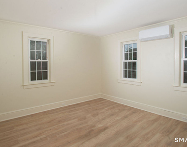 40 Unit B Seminary Street - Photo Thumbnail 9