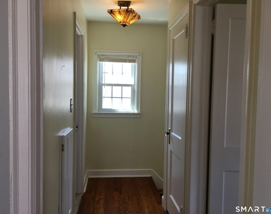 11 Fairlea Avenue - Photo Thumbnail 24