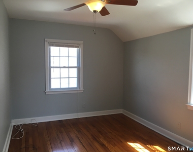 11 Fairlea Avenue - Photo Thumbnail 20