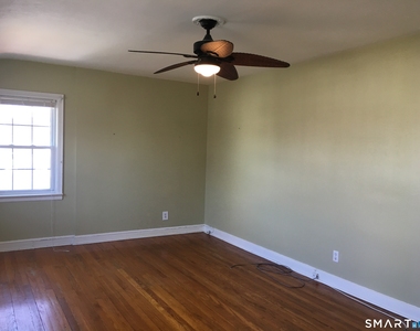 11 Fairlea Avenue - Photo Thumbnail 17