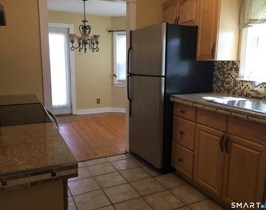 11 Fairlea Avenue - Photo Thumbnail 11