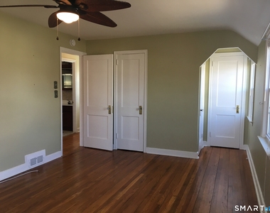 11 Fairlea Avenue - Photo Thumbnail 16