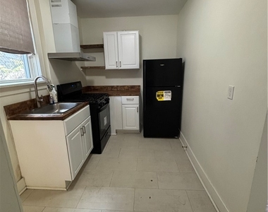 224 Johnston Ave - Photo Thumbnail 9