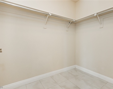 6704 Arctic Breeze Street - Photo Thumbnail 15