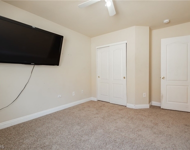 6704 Arctic Breeze Street - Photo Thumbnail 21