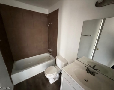 6953 Hopkins Drive - Photo Thumbnail 10