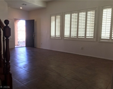 9191 Dutch Oven Court - Photo Thumbnail 7