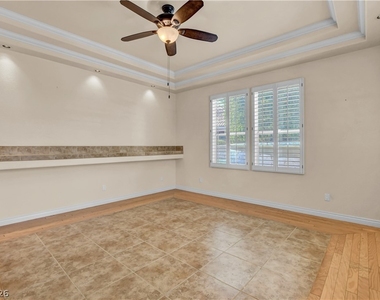 9101 Crystal Lake Court - Photo Thumbnail 14