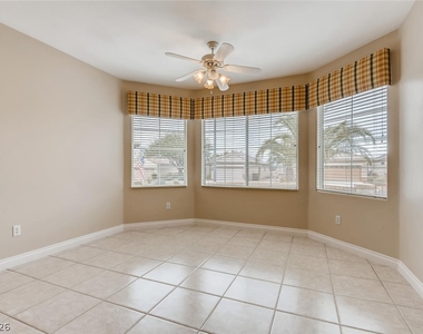 2316 Desert Fox Drive - Photo Thumbnail 11