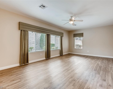 2316 Desert Fox Drive - Photo Thumbnail 17