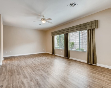 2316 Desert Fox Drive - Photo Thumbnail 15