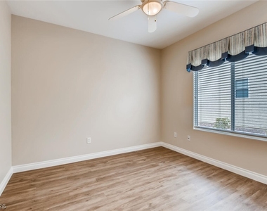 2316 Desert Fox Drive - Photo Thumbnail 21