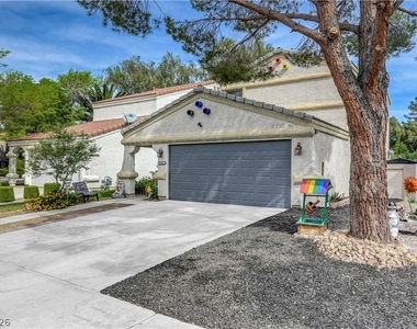 6644 Pepperidge Way - Photo Thumbnail 4