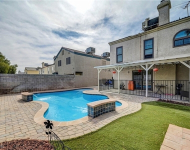 6644 Pepperidge Way - Photo Thumbnail 38
