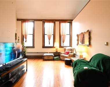 94 Averill Avenue - Photo Thumbnail 4